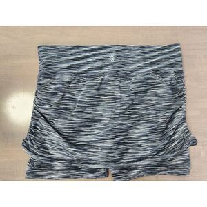 Athleta Women's Size Medium Contender Skirt‎ Shorts Skort Gray 4" inseam w28